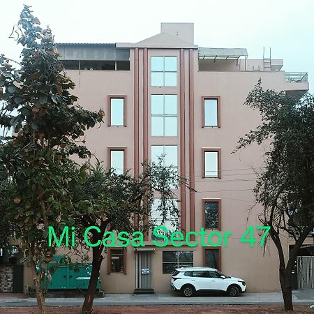 Apartamento Mi Casa Sector 47 Gurgaon Exterior foto