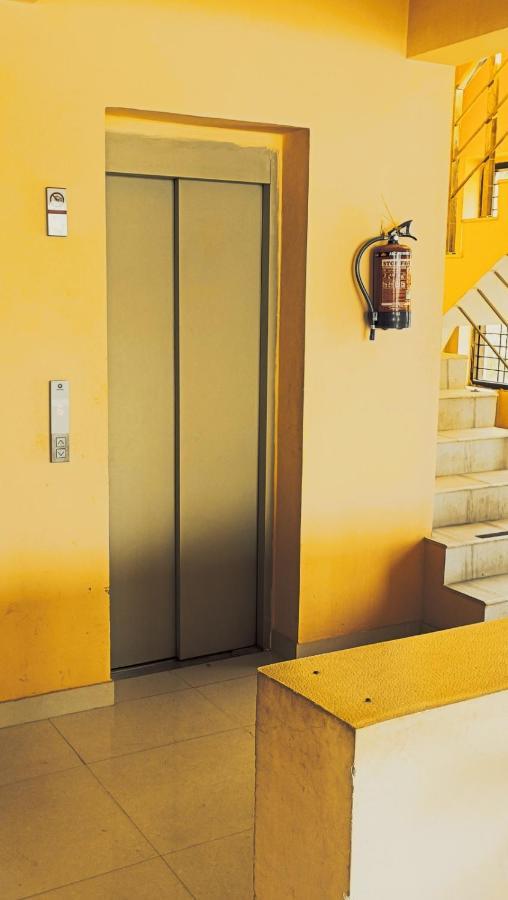 Apartamento Mi Casa Sector 47 Gurgaon Exterior foto