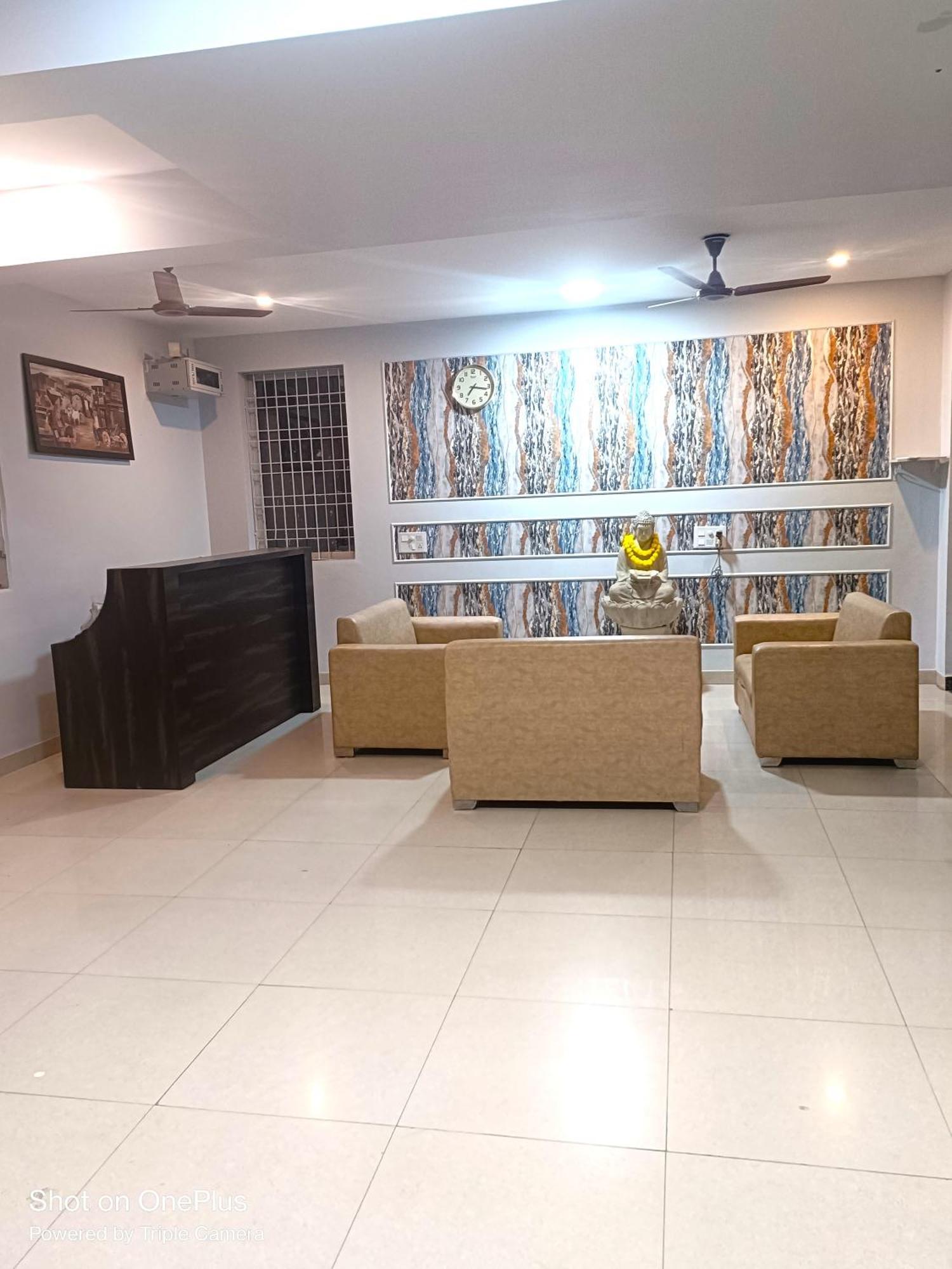 Apartamento Mi Casa Sector 47 Gurgaon Exterior foto