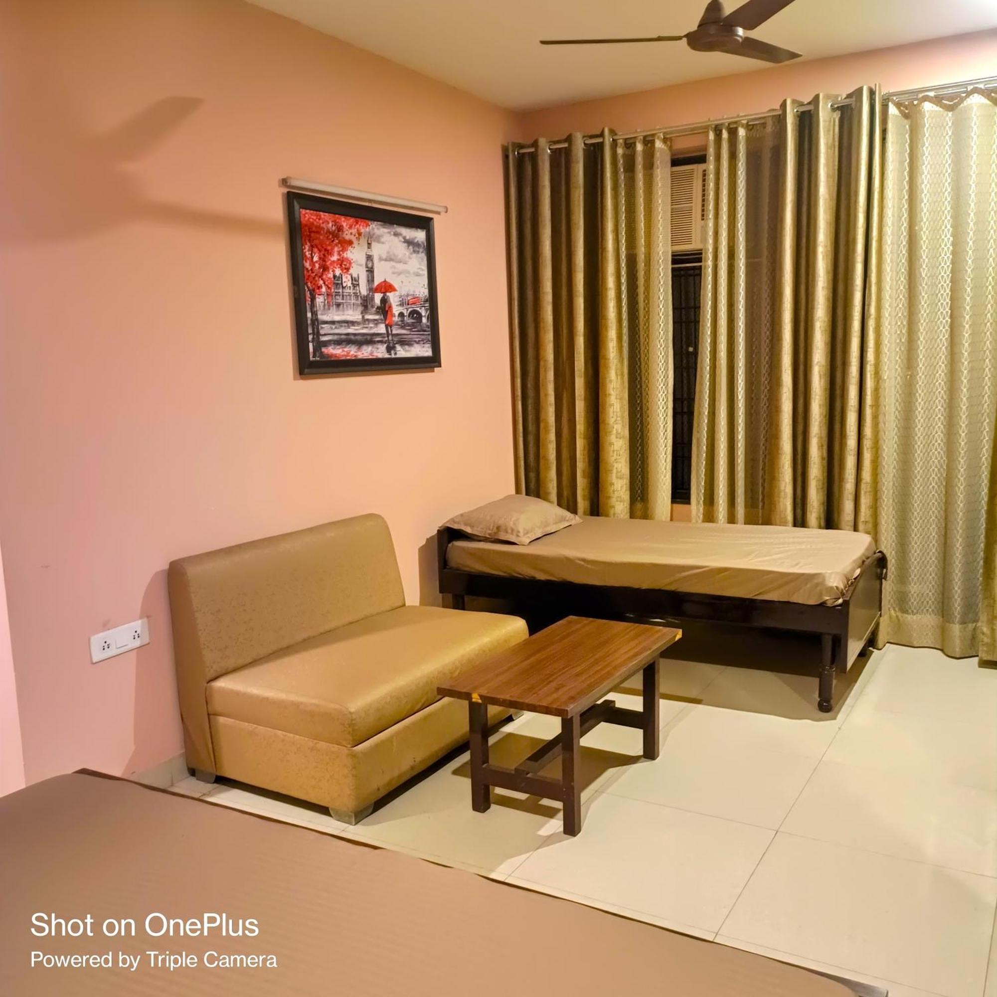 Apartamento Mi Casa Sector 47 Gurgaon Exterior foto