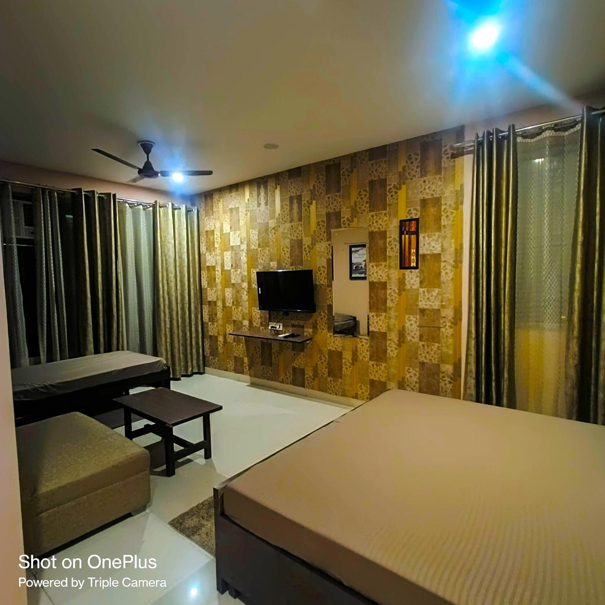 Apartamento Mi Casa Sector 47 Gurgaon Exterior foto