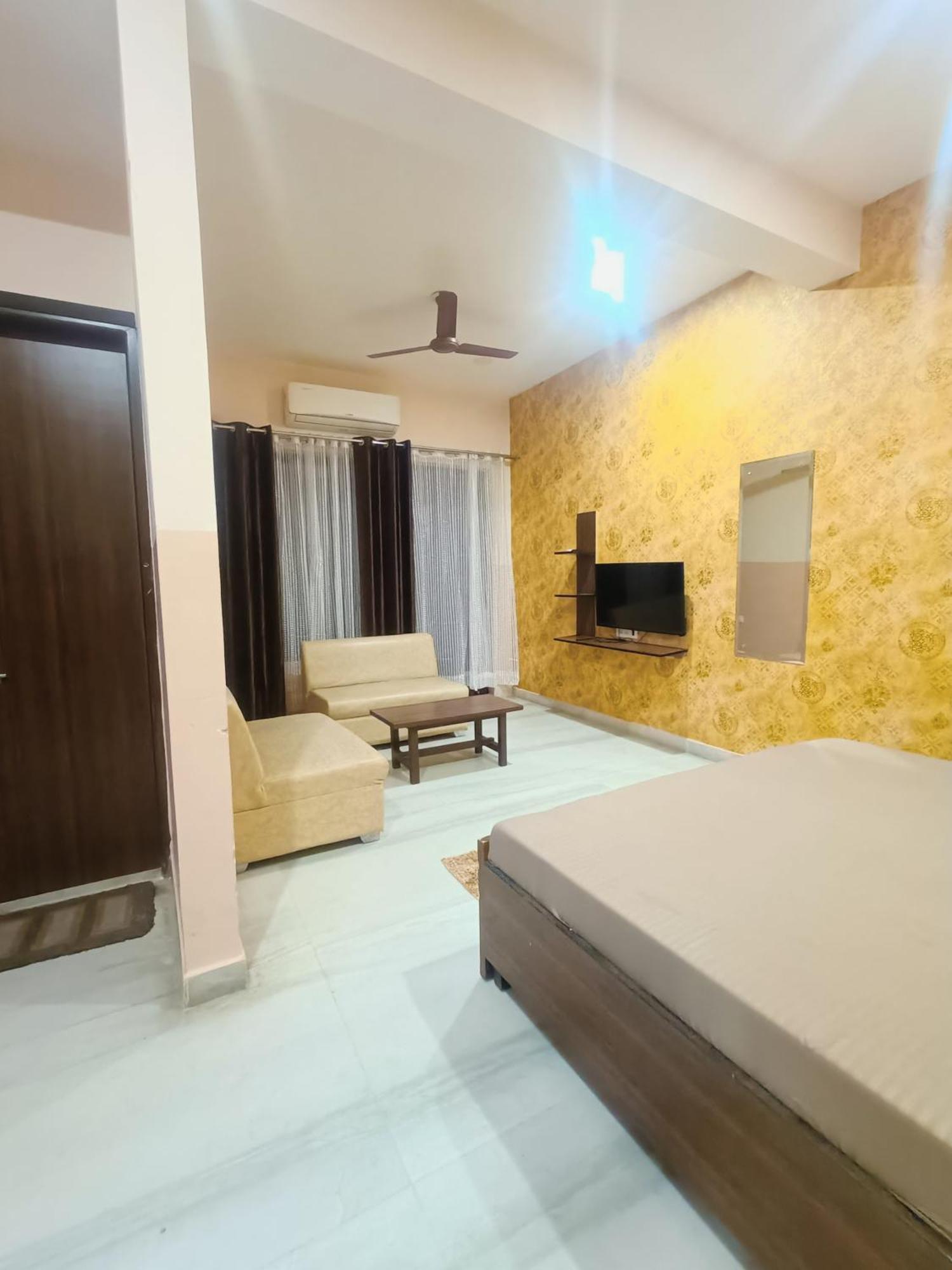 Apartamento Mi Casa Sector 47 Gurgaon Exterior foto