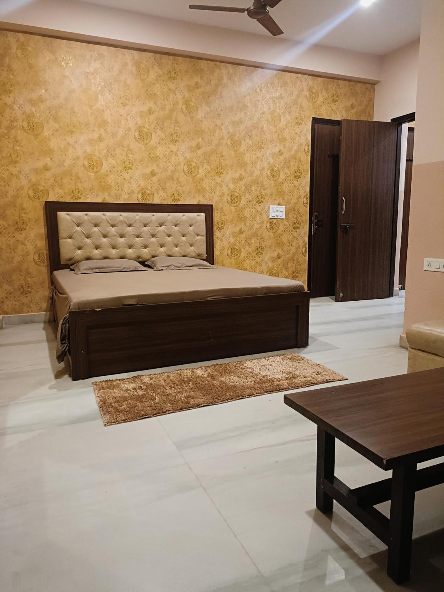 Apartamento Mi Casa Sector 47 Gurgaon Exterior foto