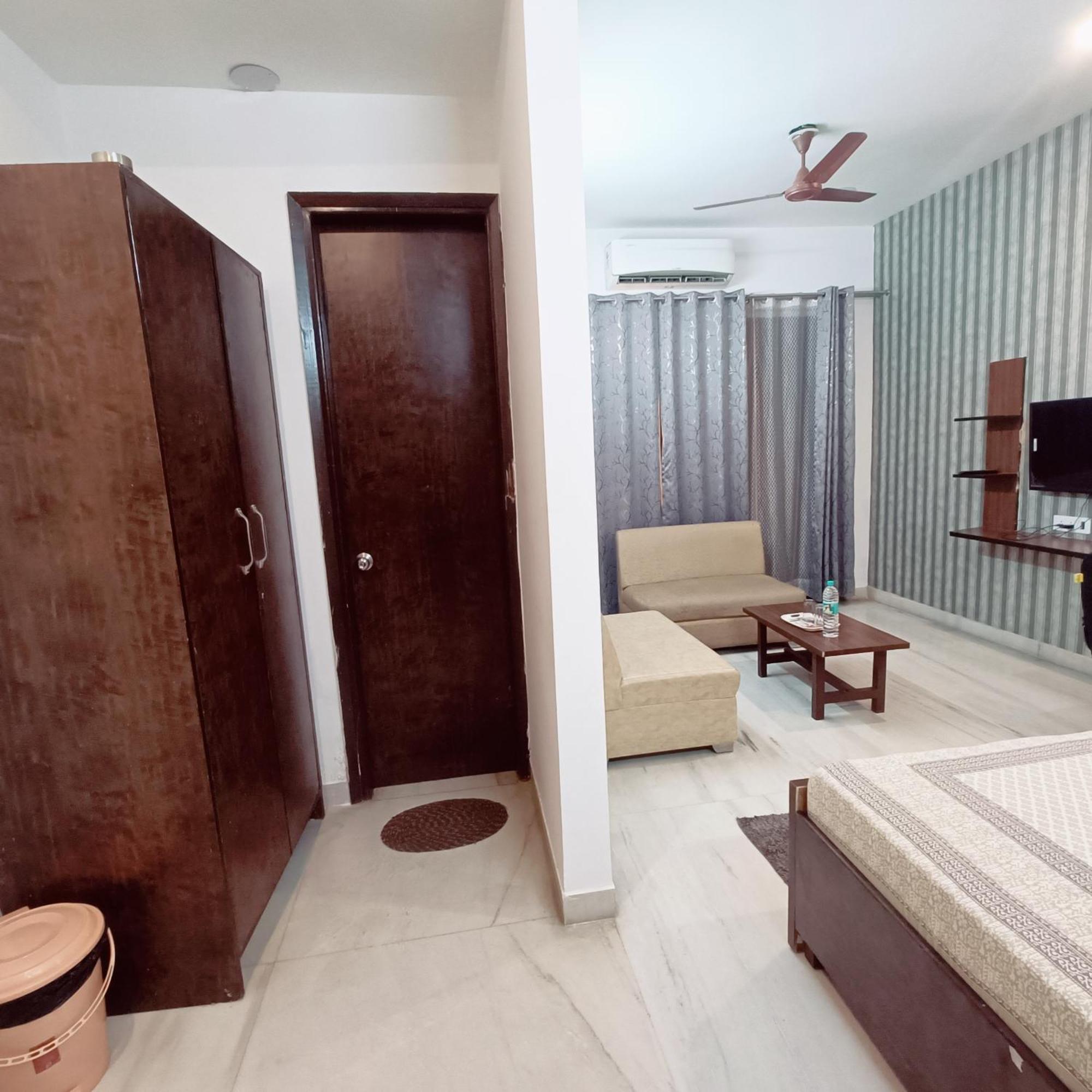 Apartamento Mi Casa Sector 47 Gurgaon Exterior foto