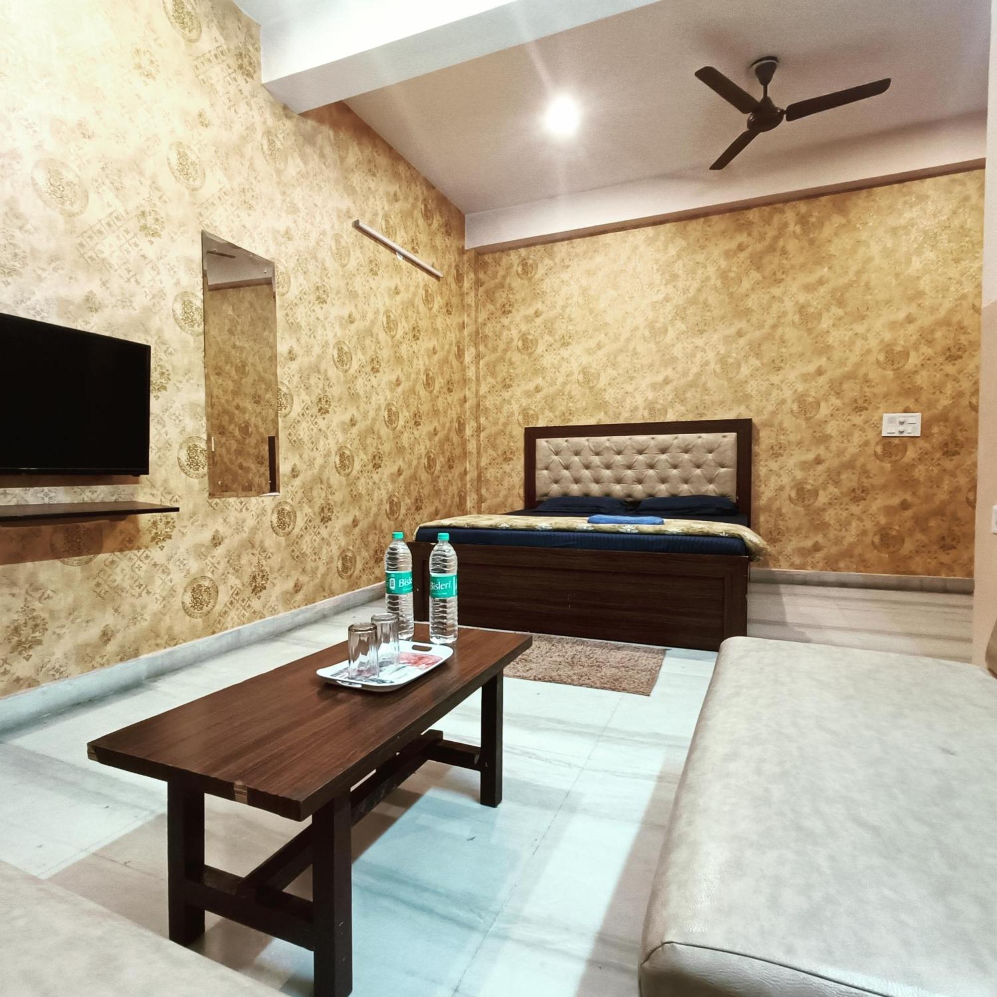 Apartamento Mi Casa Sector 47 Gurgaon Exterior foto