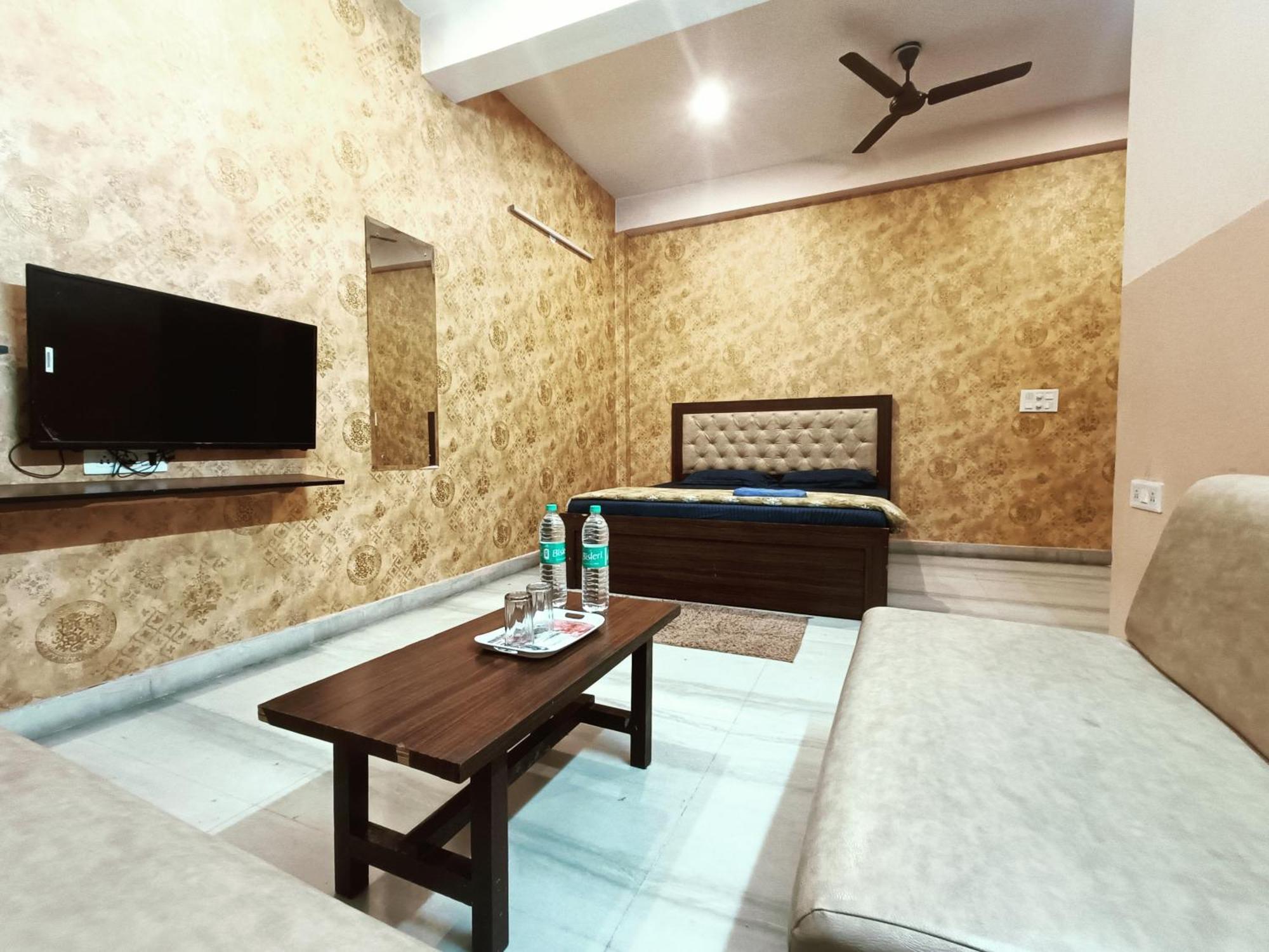 Apartamento Mi Casa Sector 47 Gurgaon Exterior foto